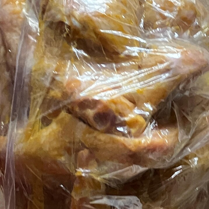 カレー粉醤油で鶏手羽先の冷凍保存
